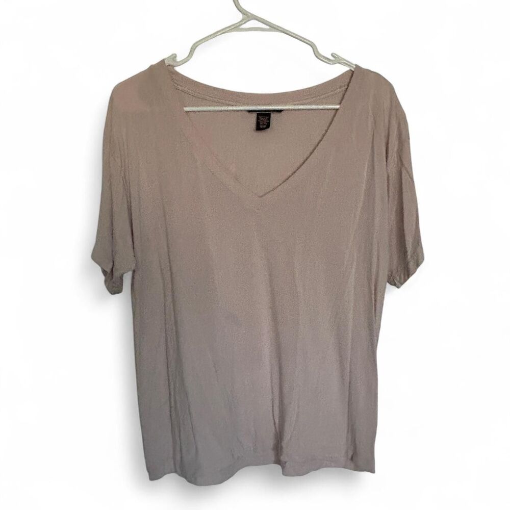 Victoria Secret Women's Pink  T-shirt